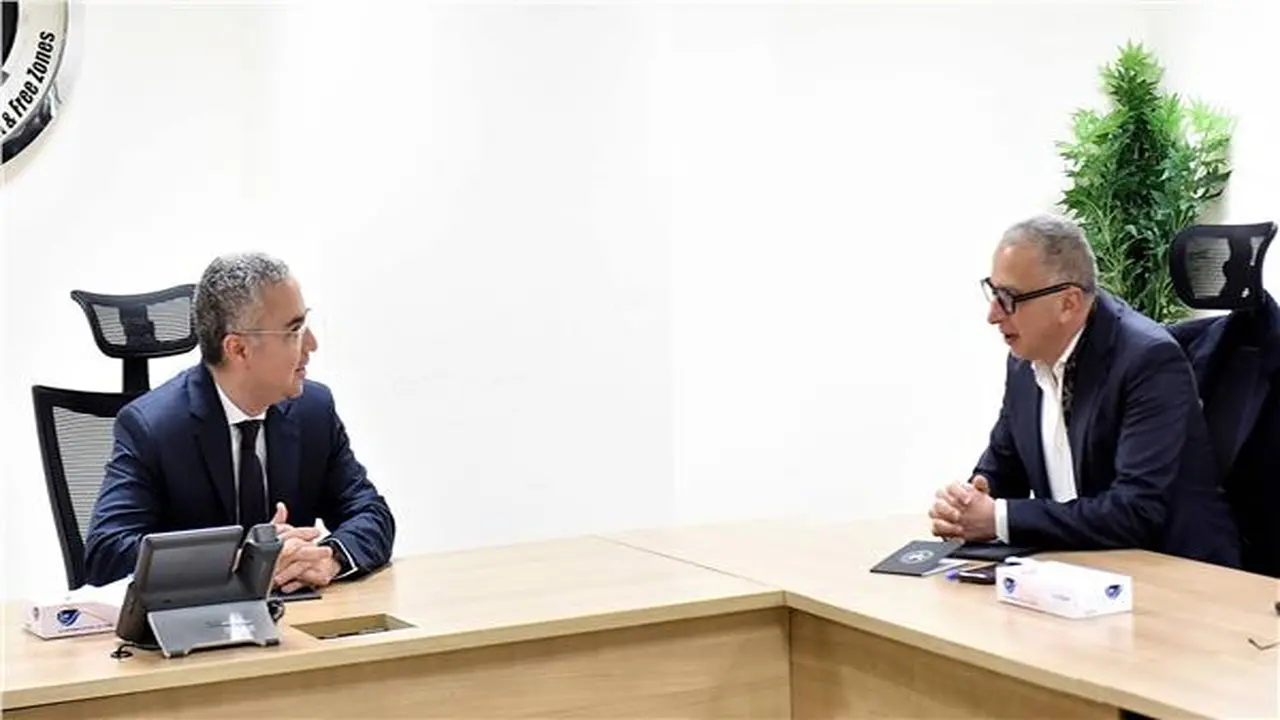 تحركات جديدة من العامة للاستثمار وبنك HSBC لدعم خطط الترويج الخارجي في مصر